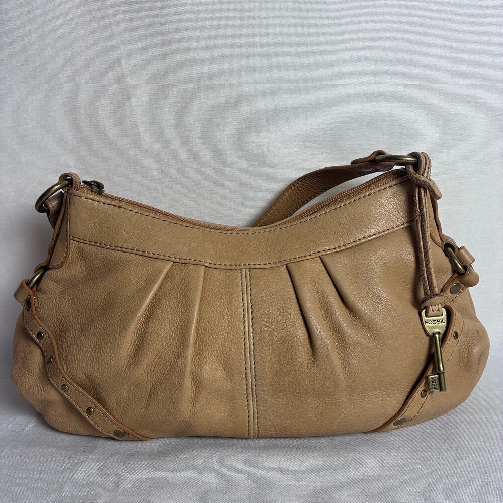 Vintage Fossil 1954 Tan Leather Hobo Shoulder Bag Handbag Key Charm 75082 Y2K
